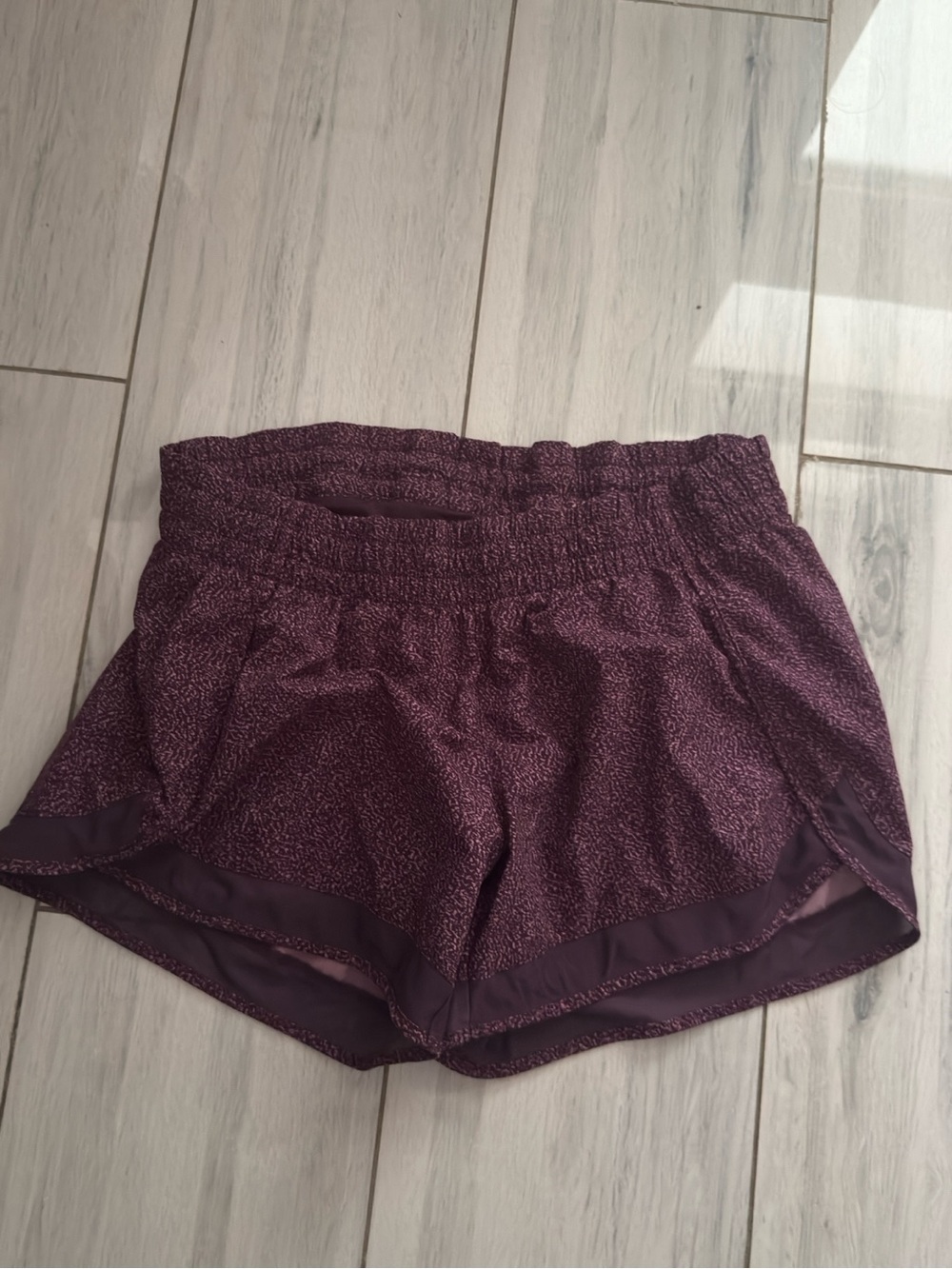 Athleta Shorts Womens Small S Purple Hiking Gym Mesh Racer Run Short Stretch